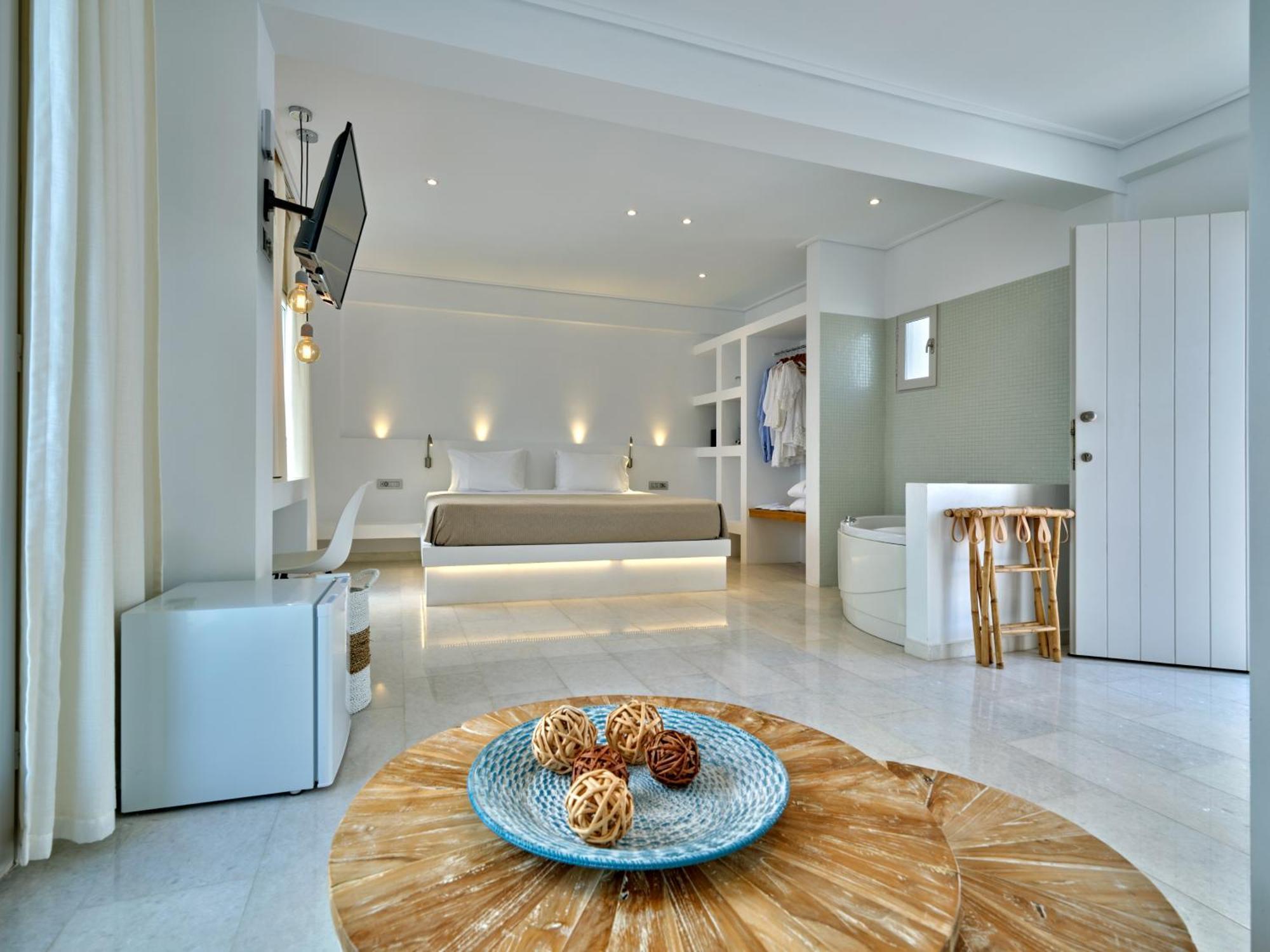 Kanale'S Rooms & Suites Науса Экстерьер фото